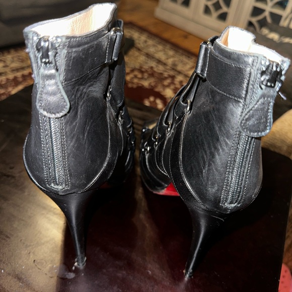 Christian Louboutin Nitoinimoi 120 Bandage booties, 40, US size 10. (Boots only) - Picture 4 of 6